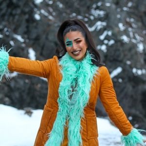 Meet your Posher, Jessika